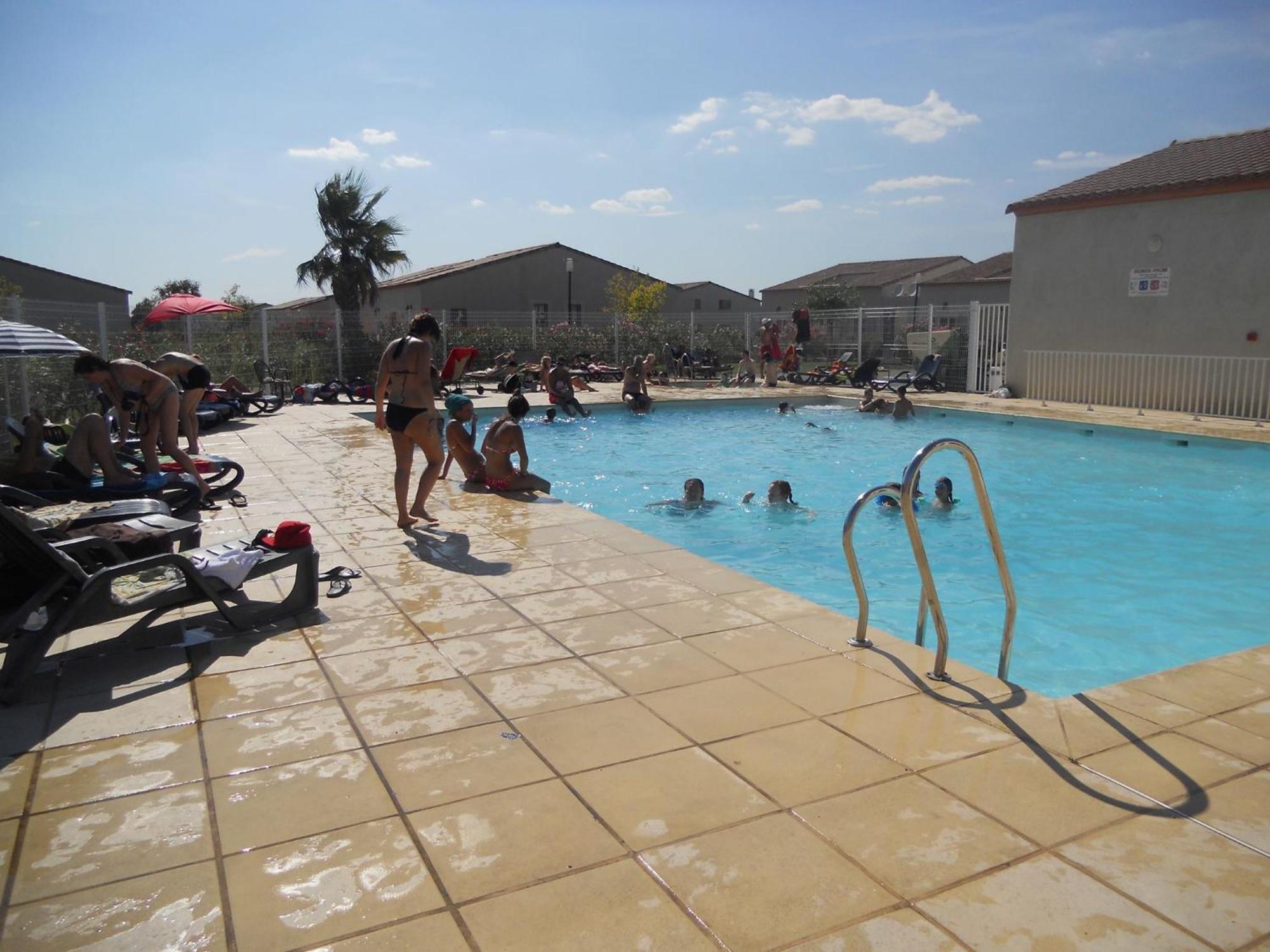 Appartement 4 Personnes 541 Les Jasses De Camargue ガラルグ・ル・モンテュ エクステリア 写真